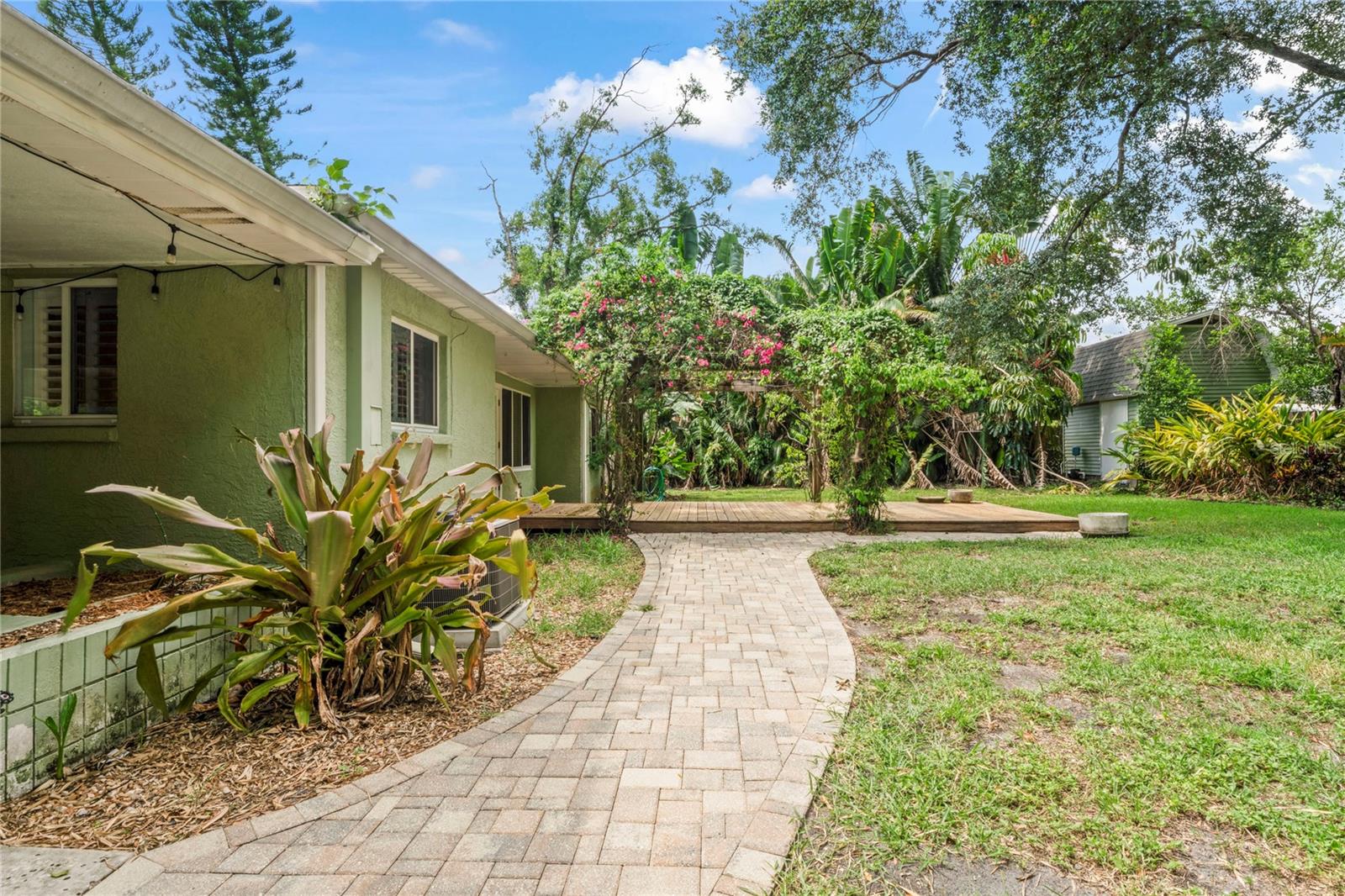 Image 40 of 60 For 7515 Ola Avenue