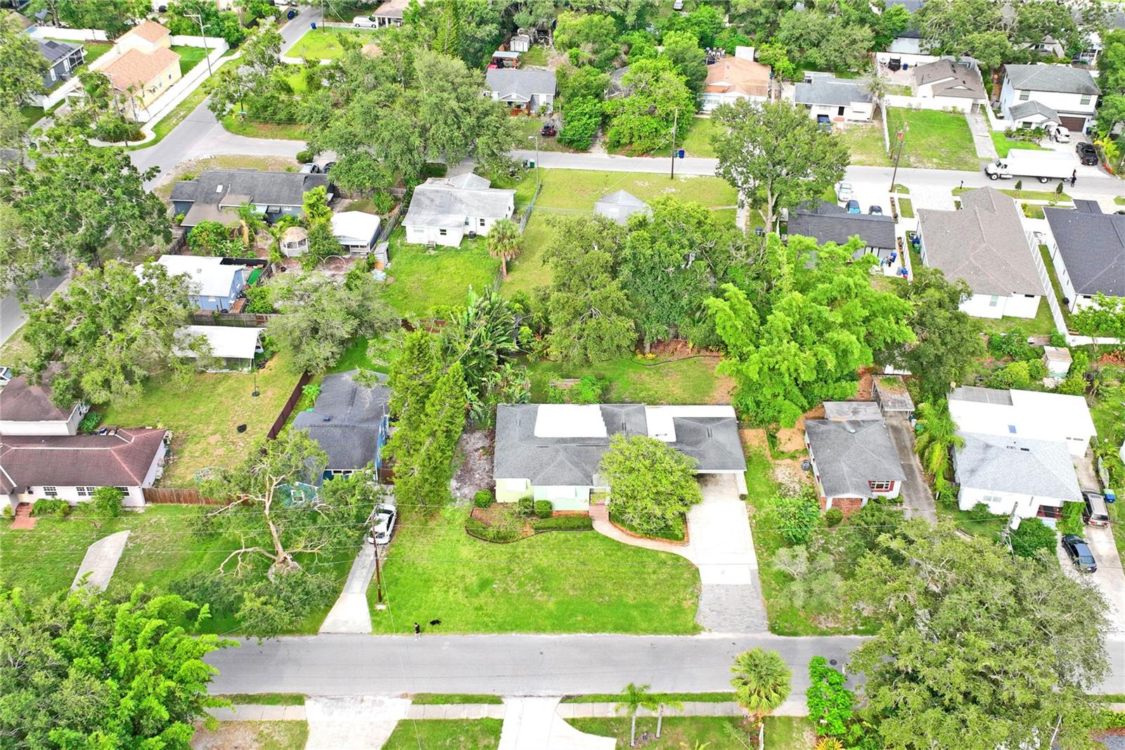 Image 8 of 60 For 7515 Ola Avenue