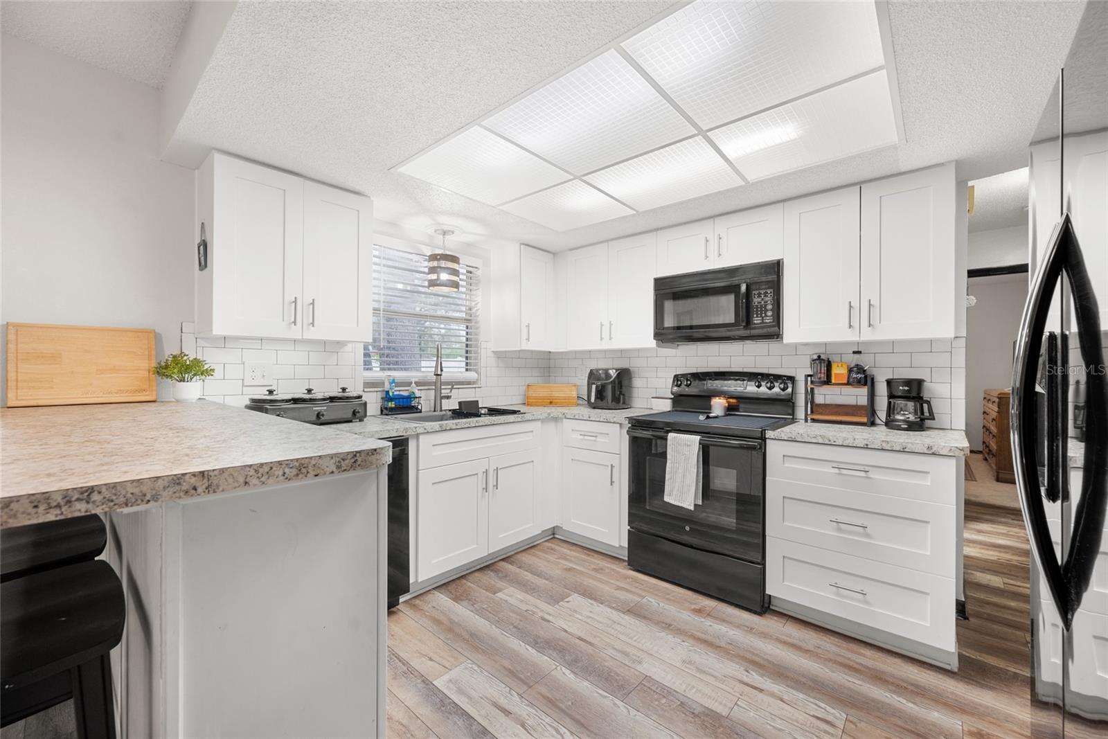 Image 14 of 44 For 5533 Golden Nugget Drive