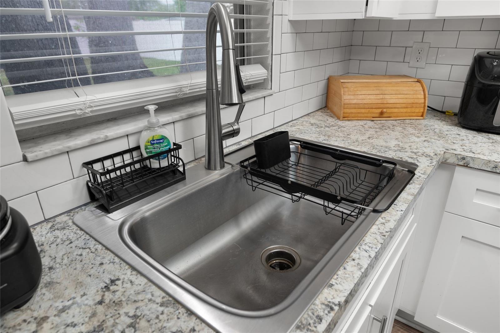 Image 16 of 44 For 5533 Golden Nugget Drive