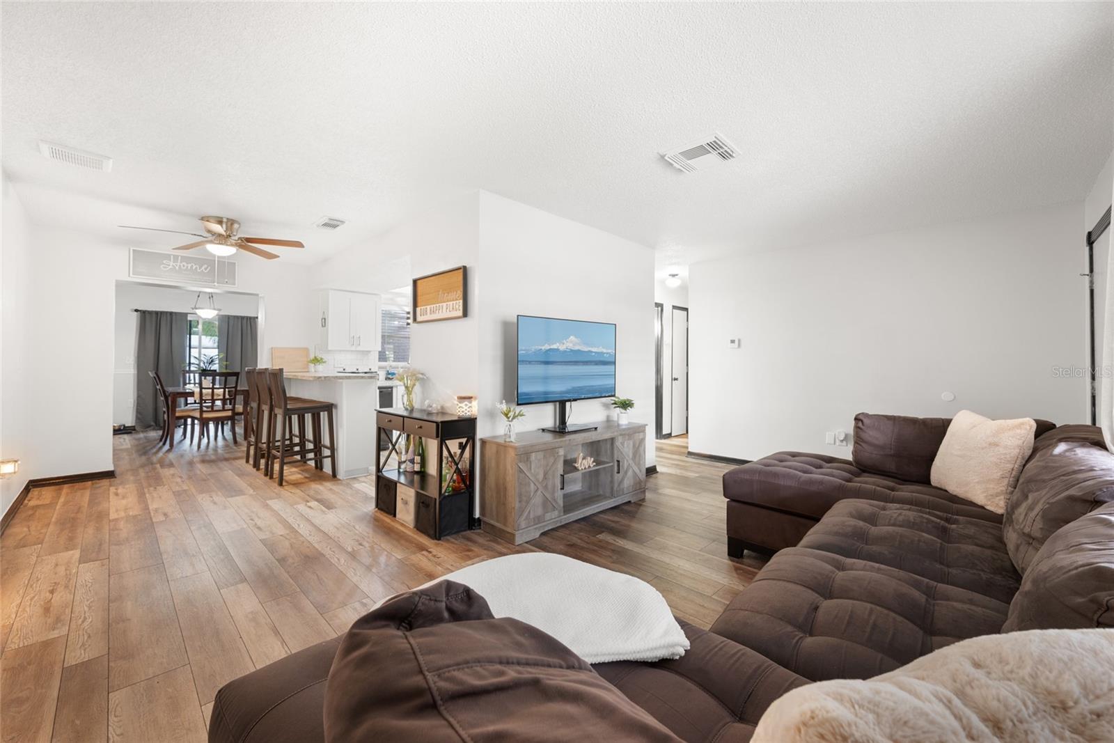 Image 3 of 44 For 5533 Golden Nugget Drive