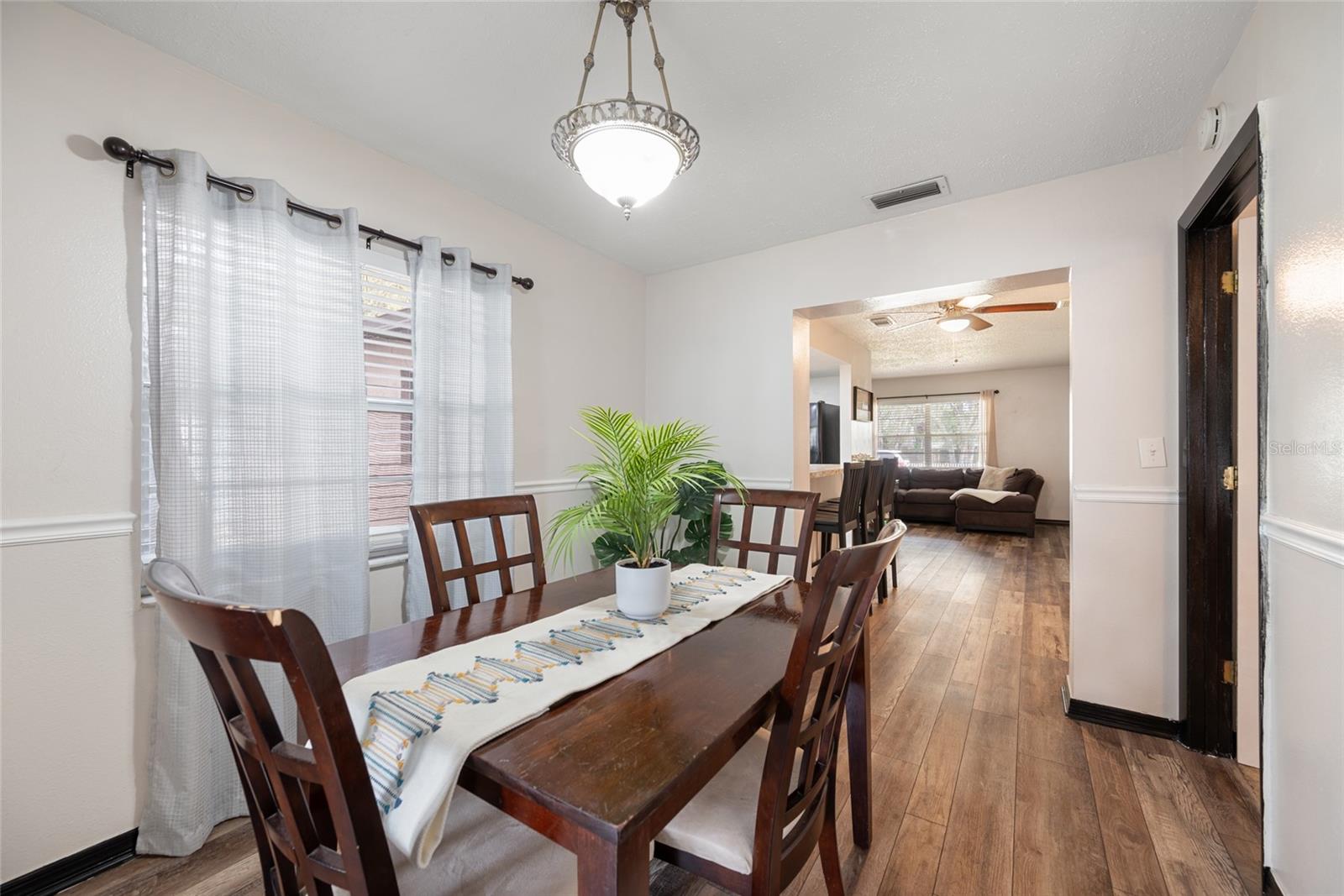 Image 4 of 44 For 5533 Golden Nugget Drive