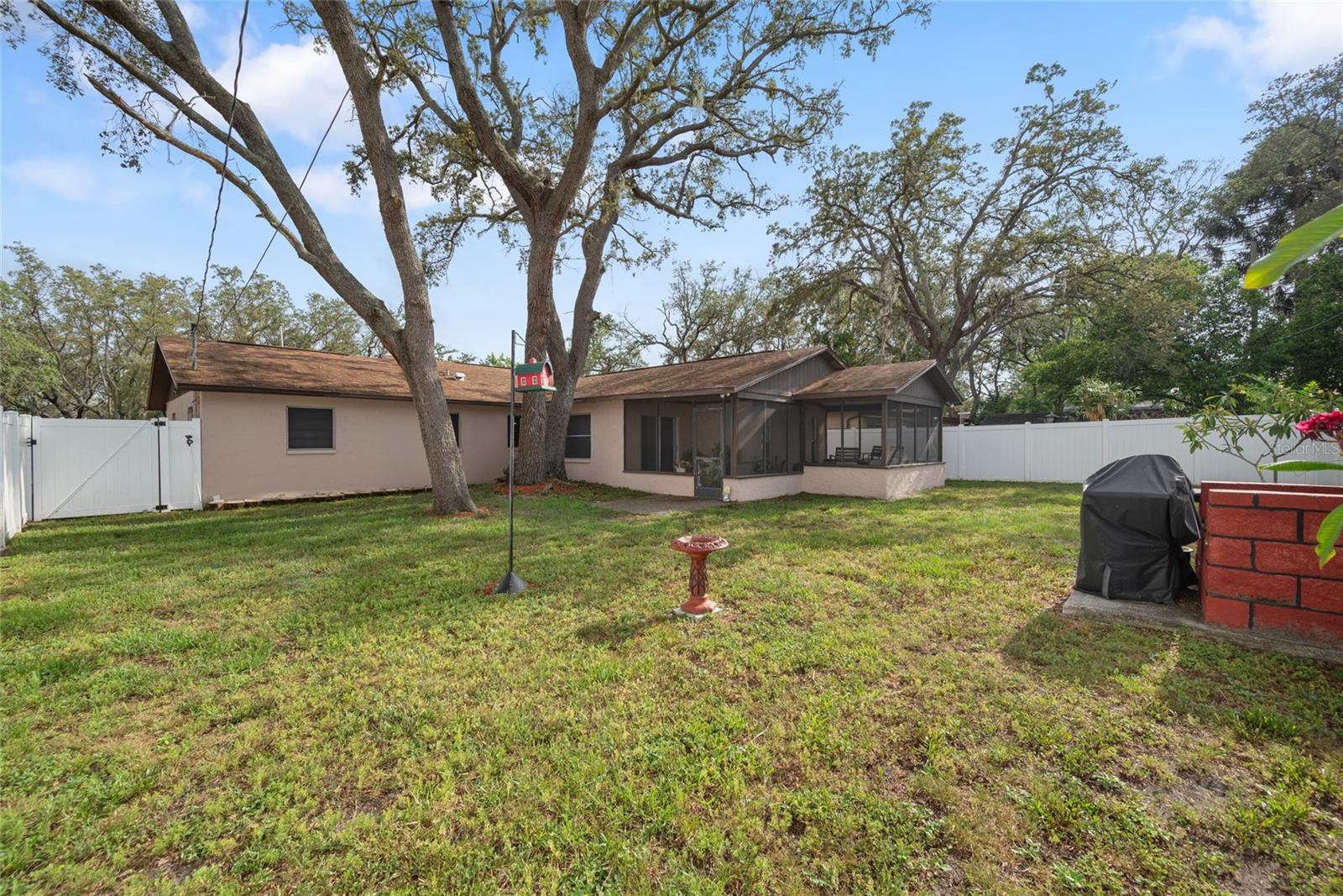 Image 5 of 44 For 5533 Golden Nugget Drive