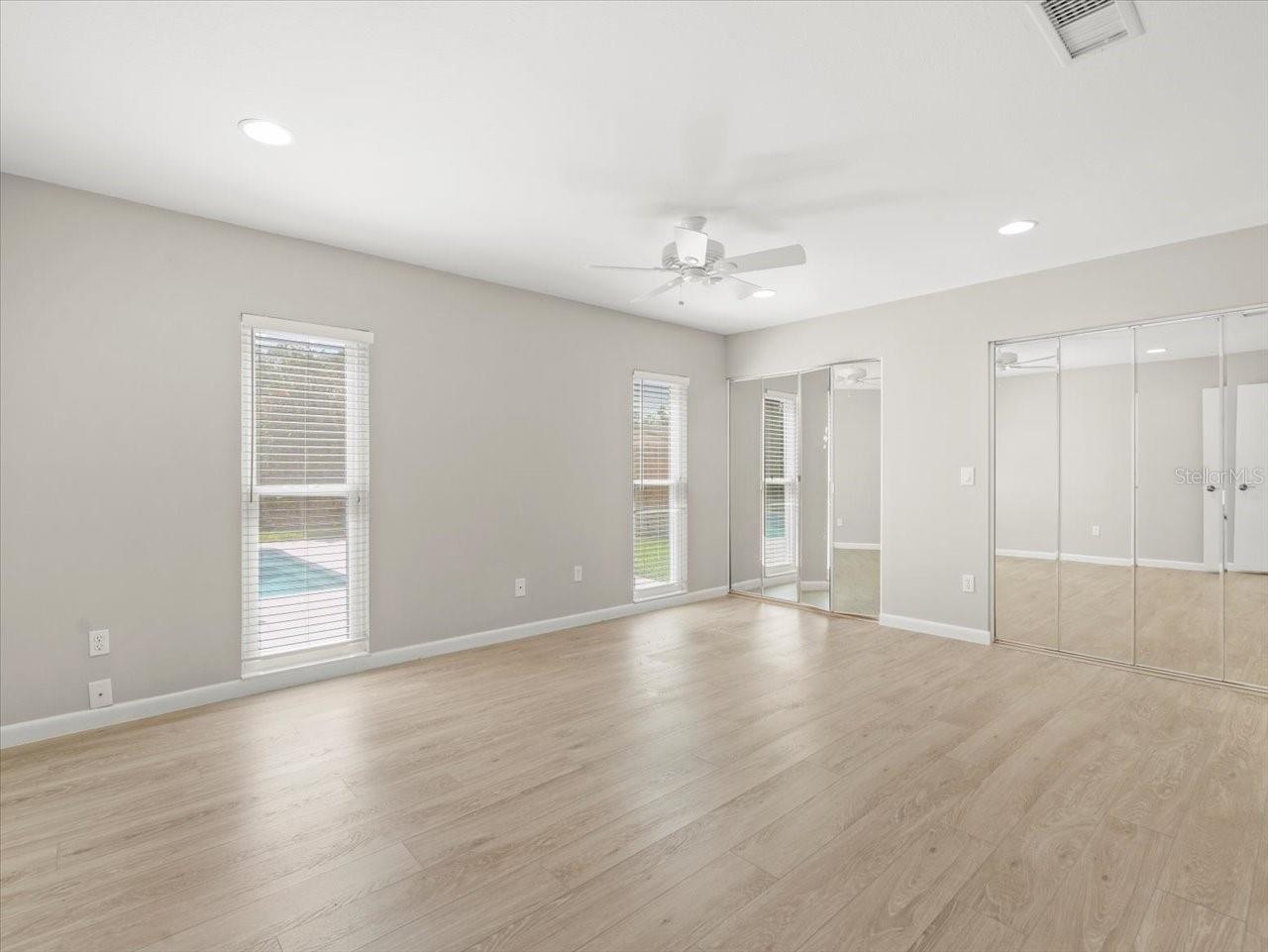 Image 18 of 30 For 4016 Windtree Drive