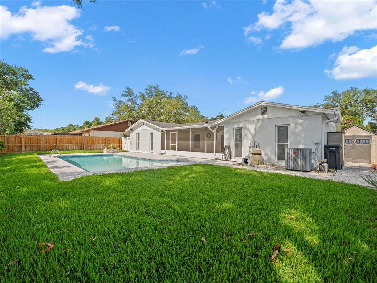 Image 3 of 30 For 4016 Windtree Drive