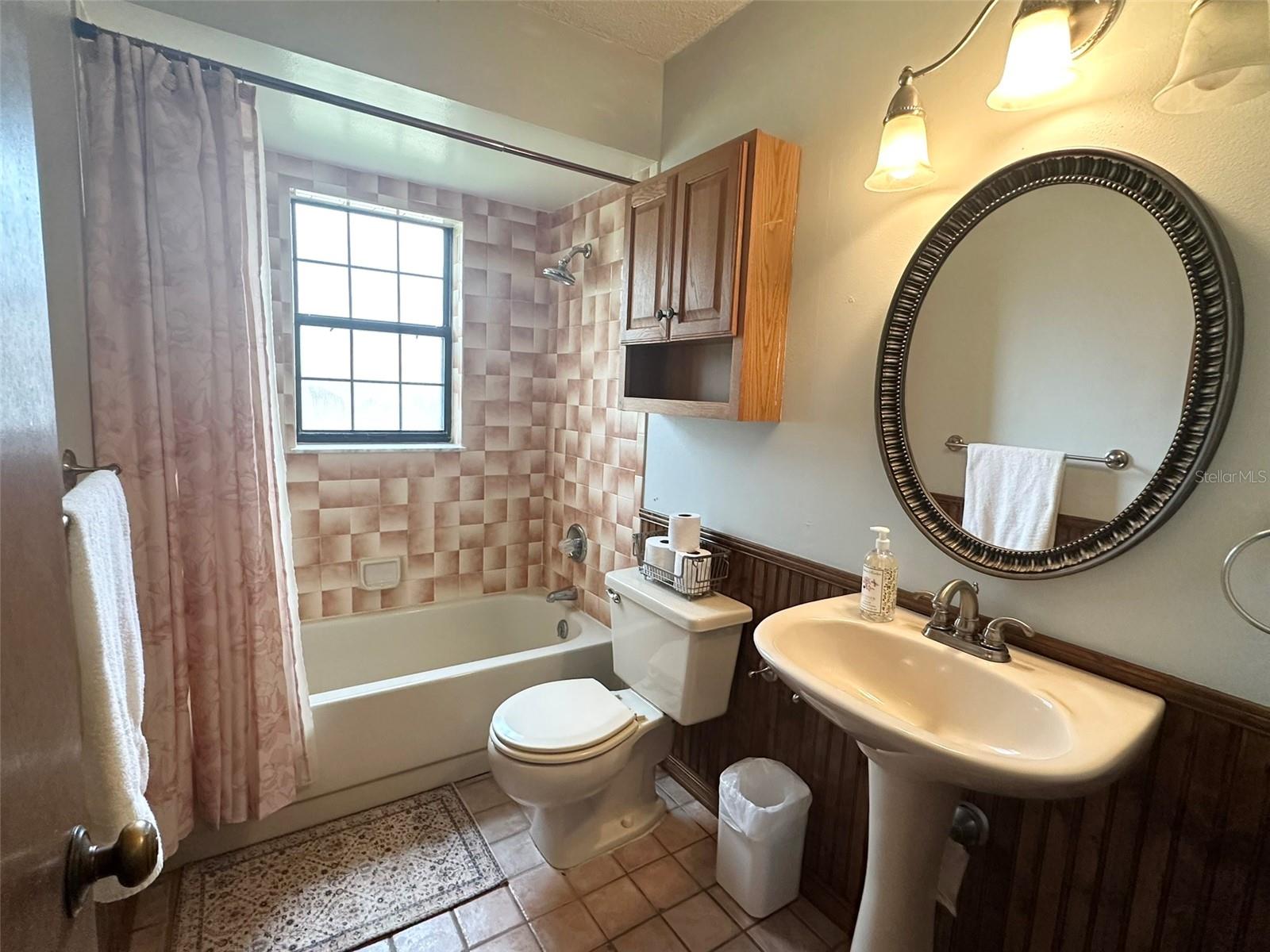 Image 14 of 29 For 6262 Rector Street
