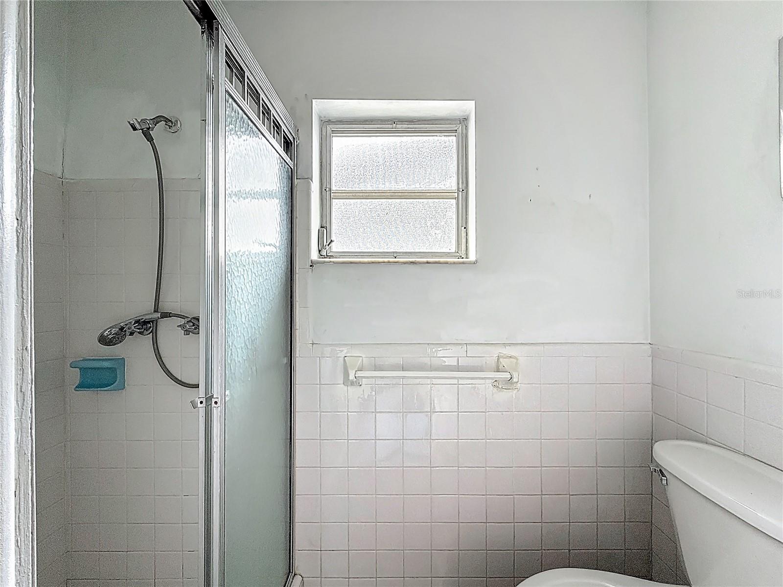 Image 31 of 44 For 5139 43rd Court