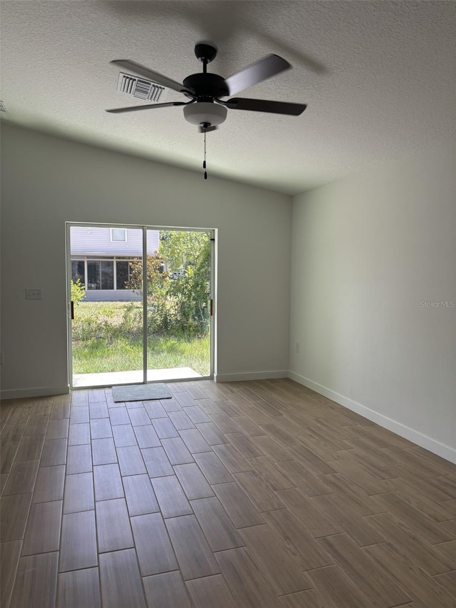 Image 7 of 33 For 10408 Norvell Road