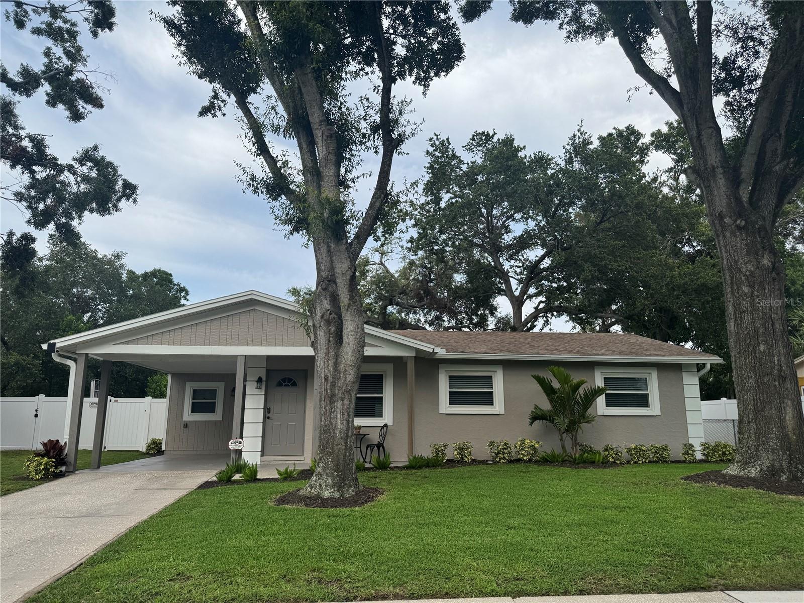 Details for 2044 Balfour Circle, TAMPA, FL 33619