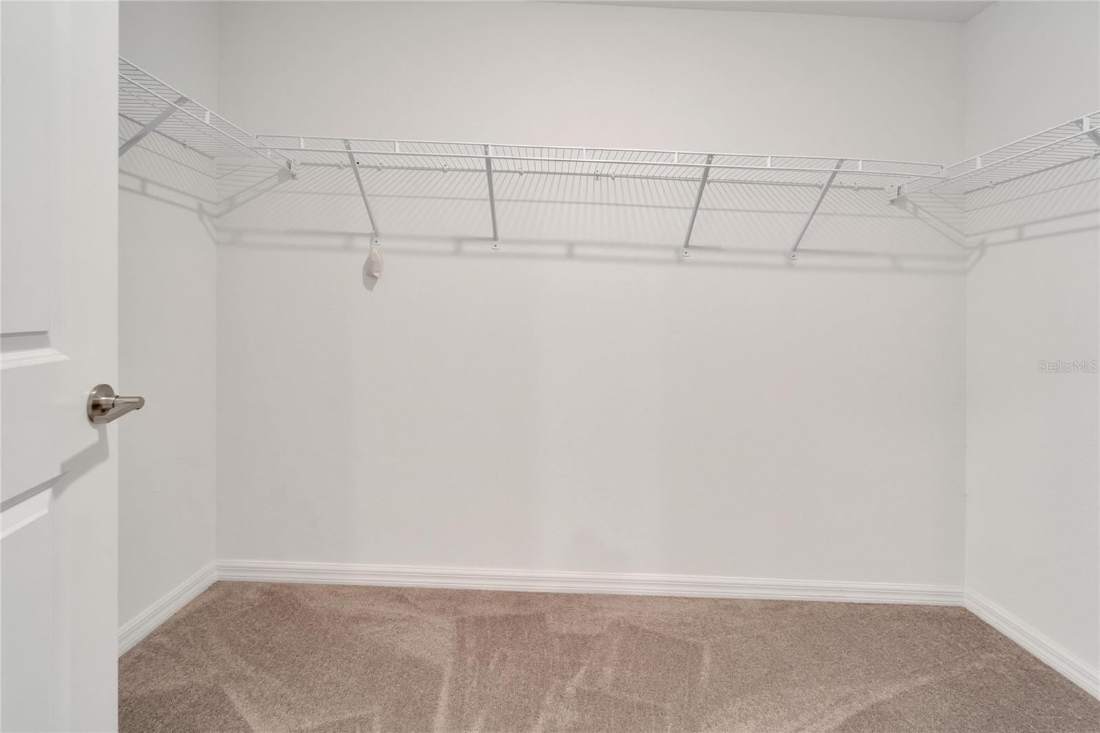 Listing photo id 21 for 3186 Oyster Cove Street