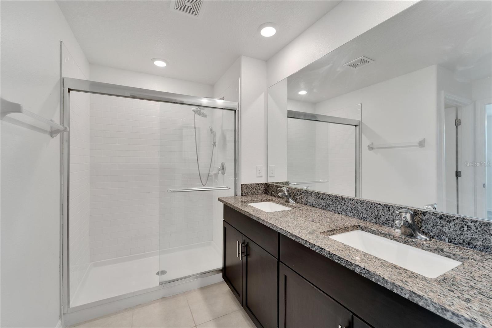 Listing photo id 22 for 3186 Oyster Cove Street