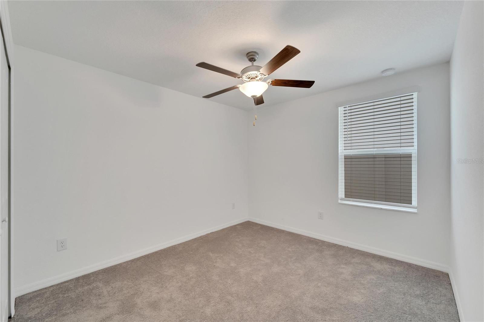 Listing photo id 23 for 3186 Oyster Cove Street