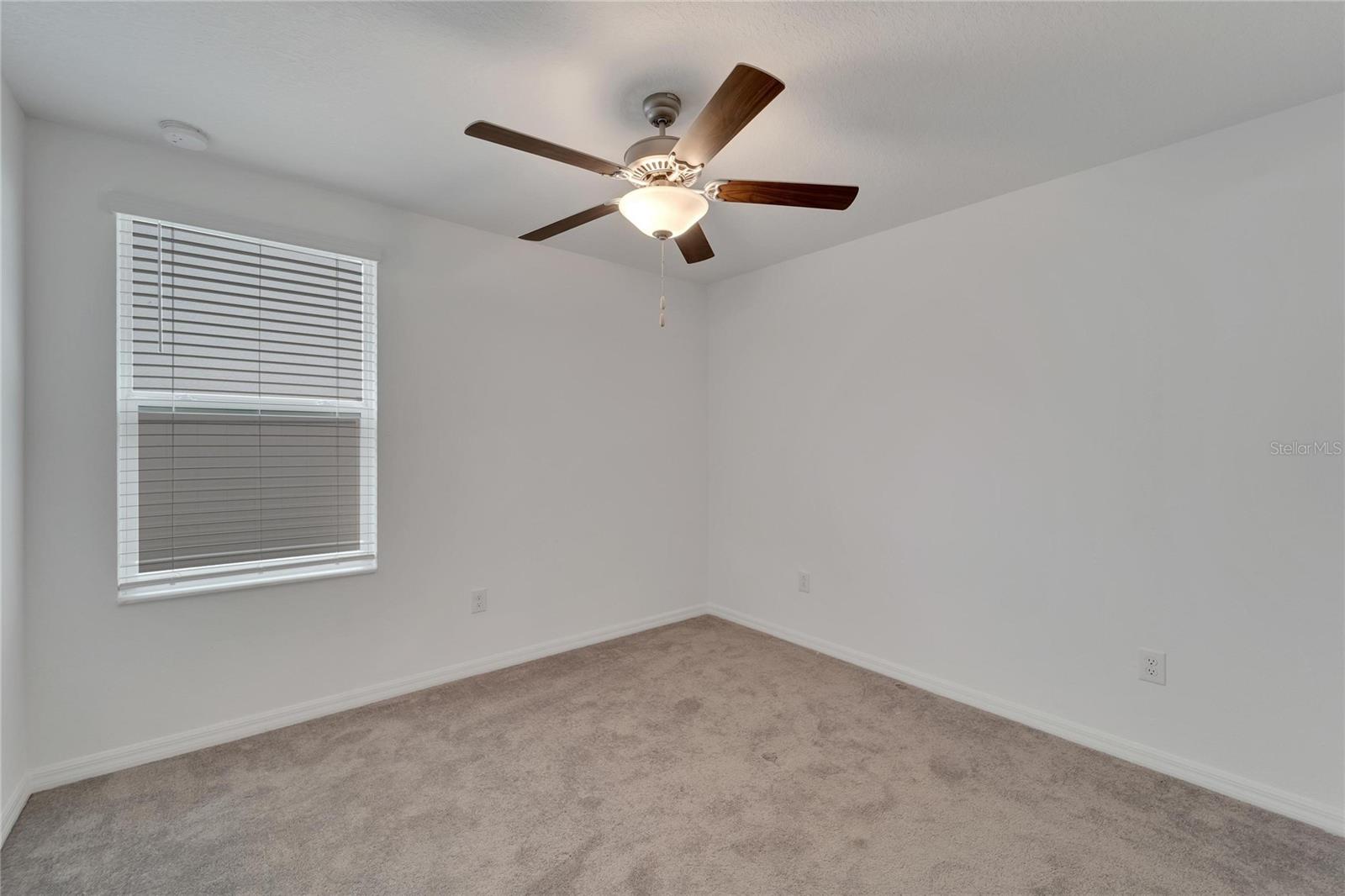 Listing photo id 27 for 3186 Oyster Cove Street