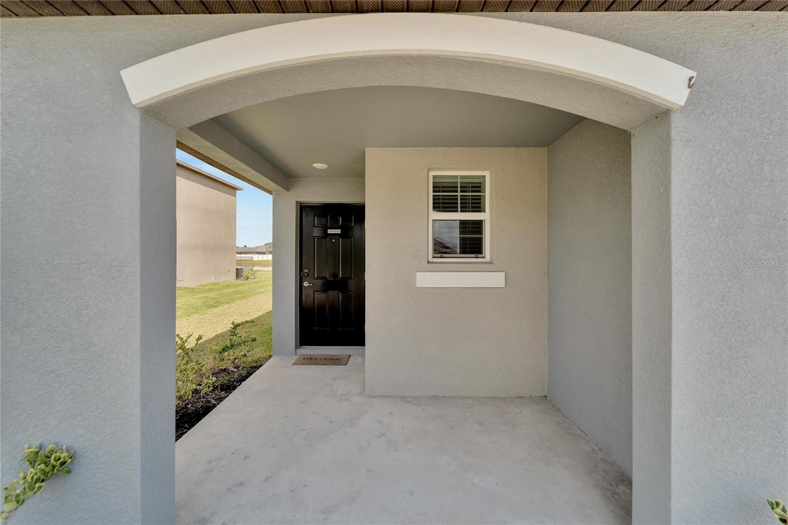 Listing photo id 1 for 3186 Oyster Cove Street