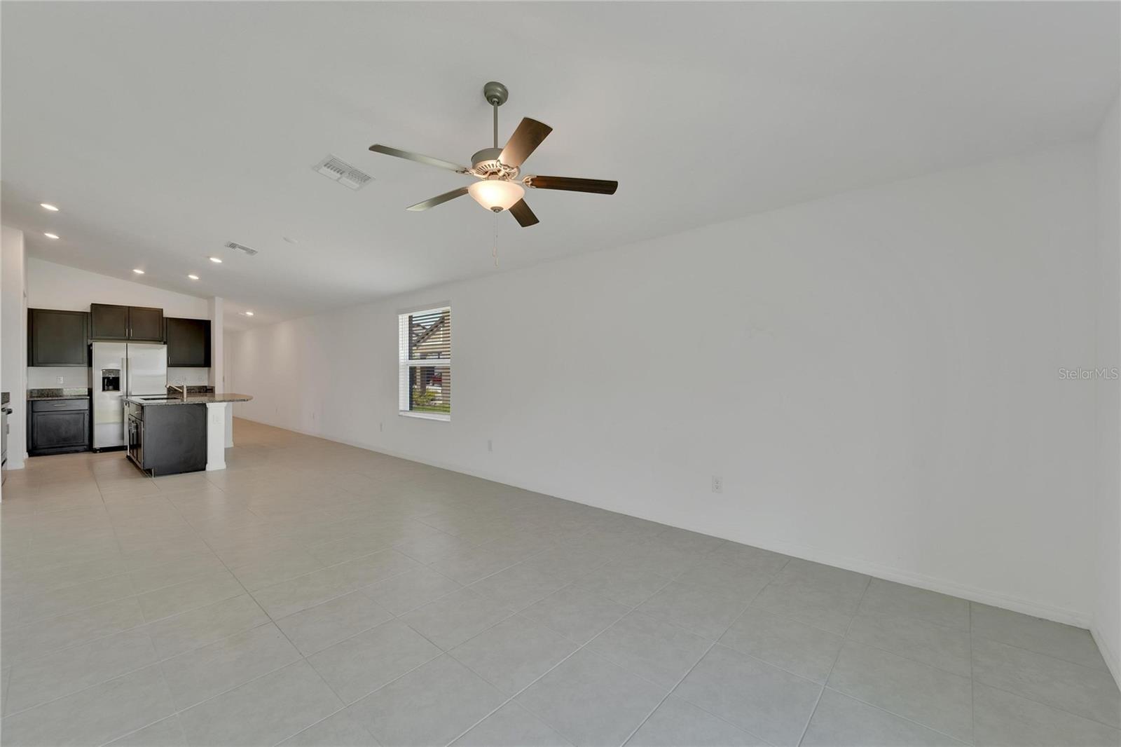 Listing photo id 44 for 3186 Oyster Cove Street