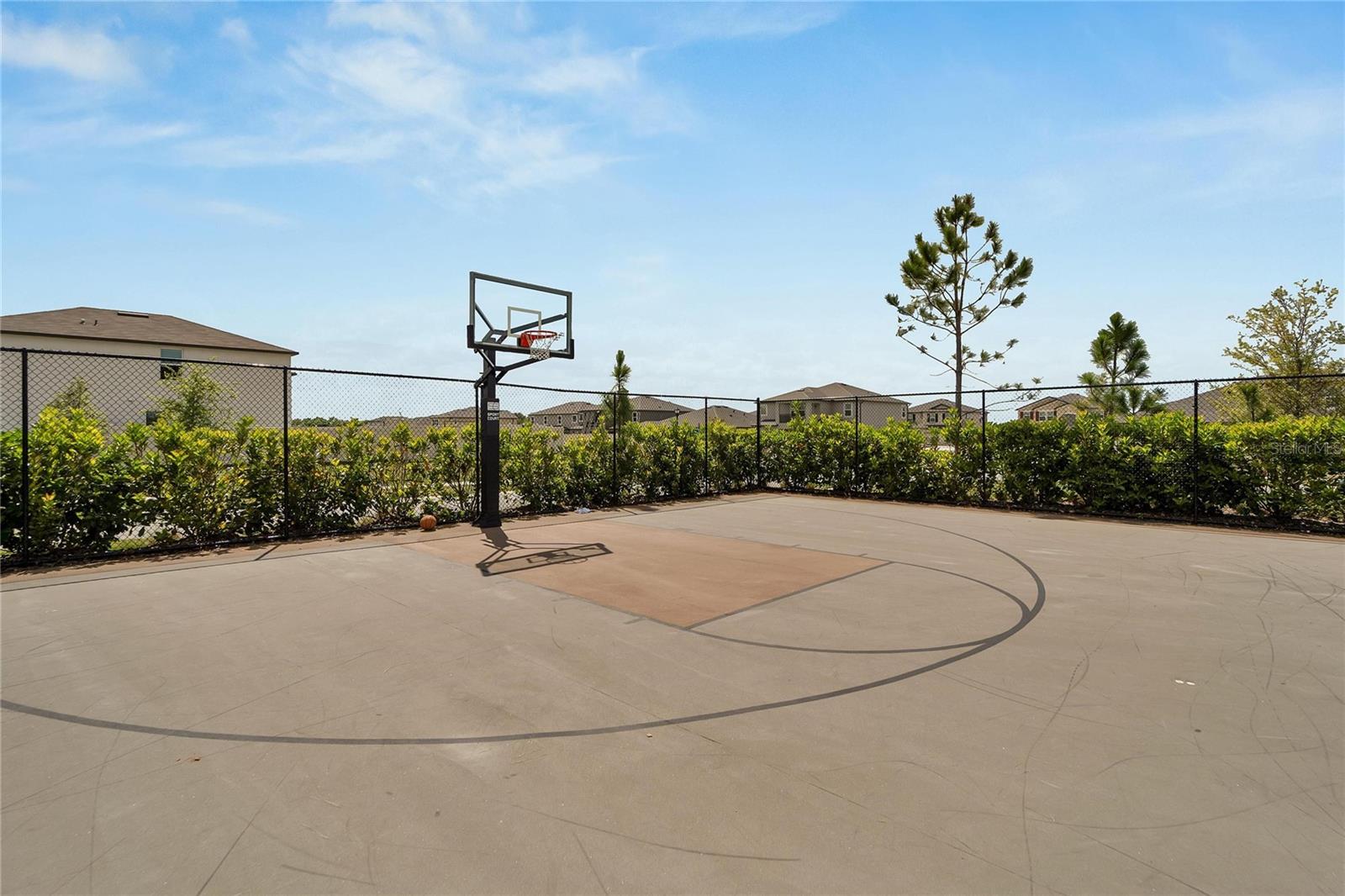 Listing photo id 62 for 3186 Oyster Cove Street