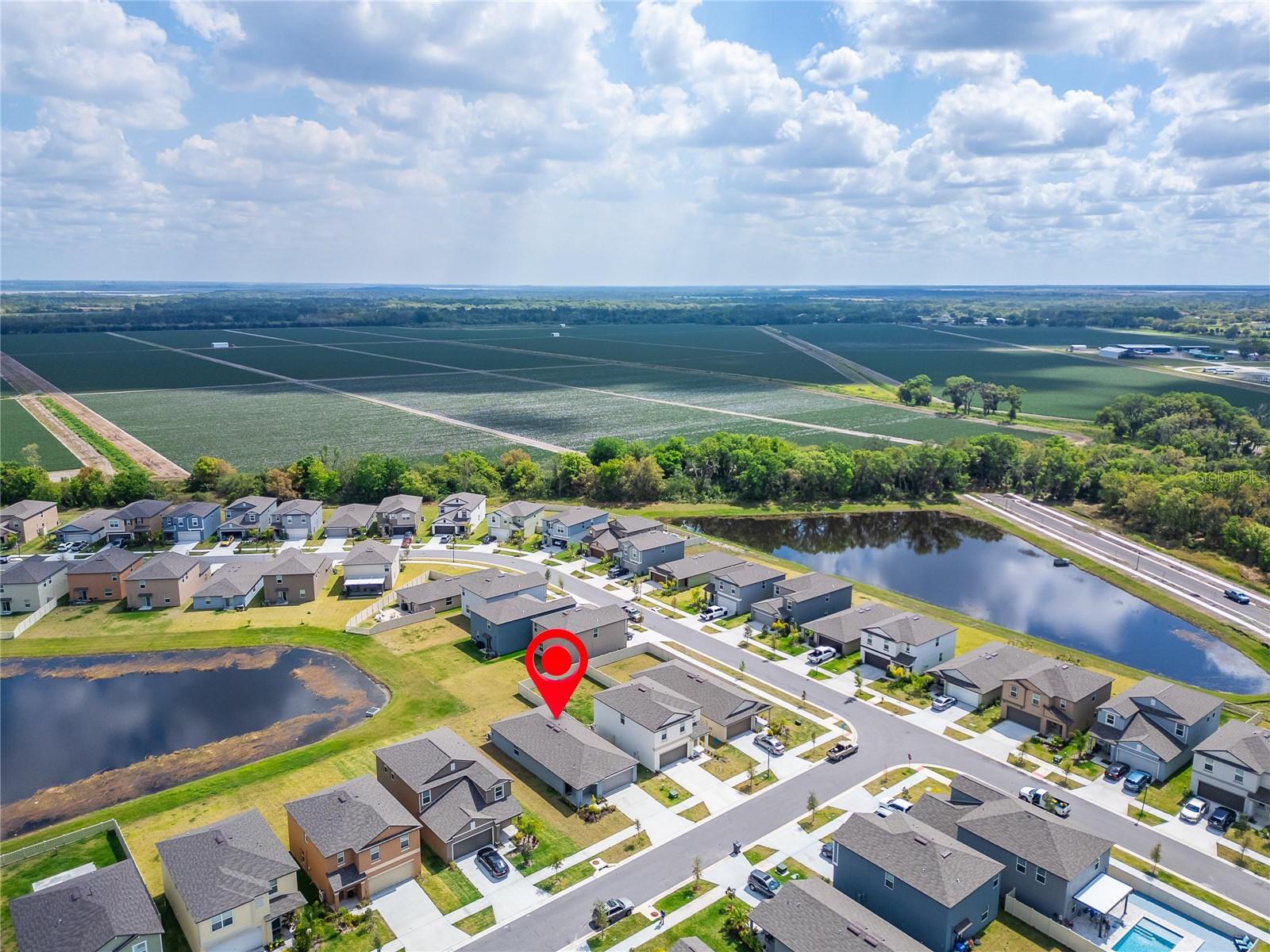 Listing photo id 76 for 3186 Oyster Cove Street