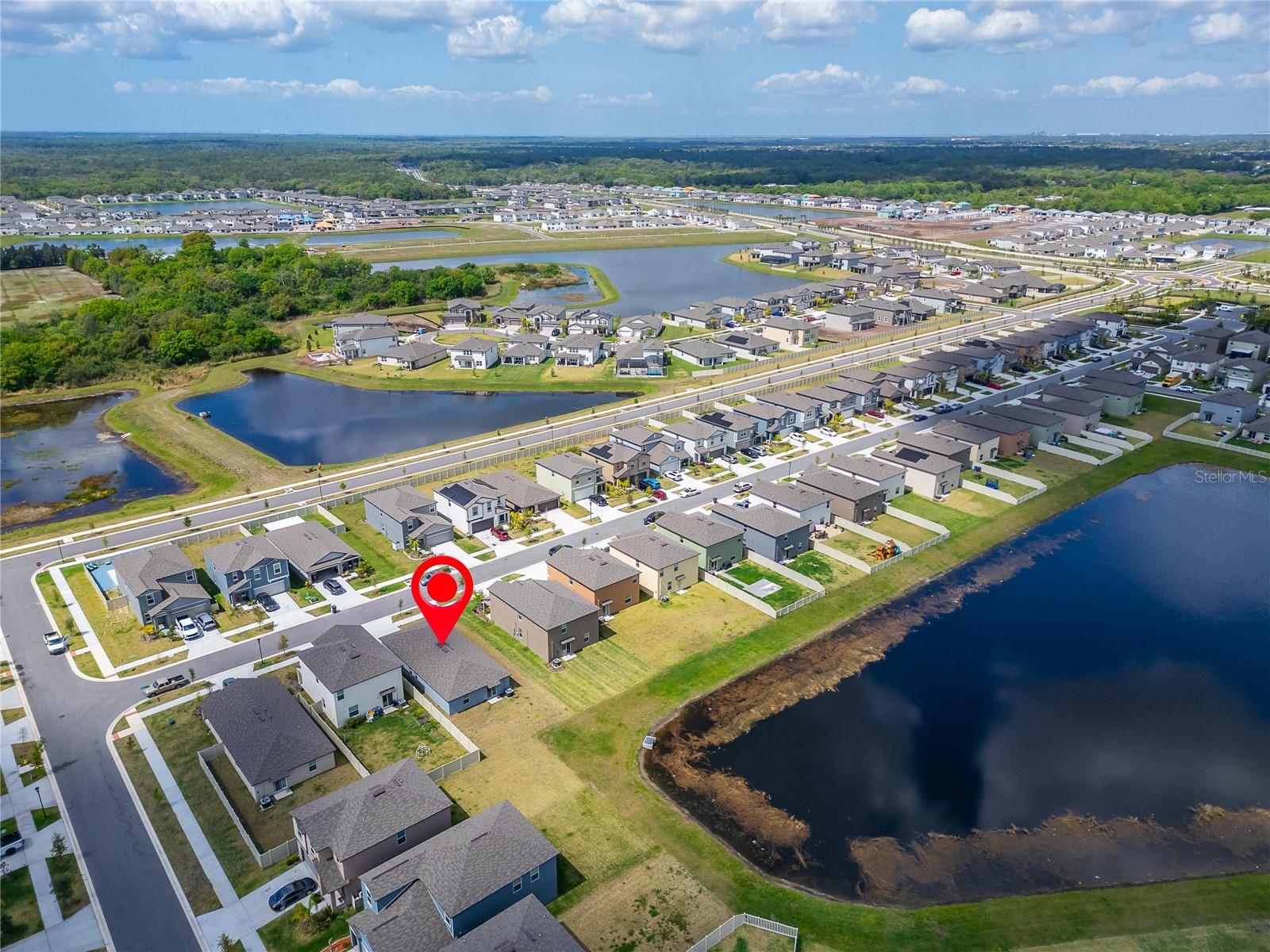 Listing photo id 89 for 3186 Oyster Cove Street