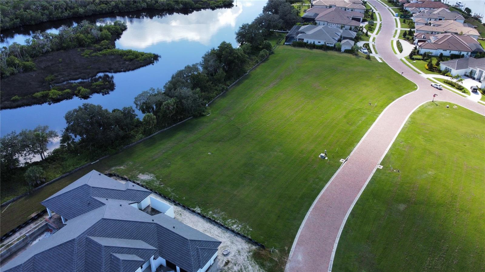 Image 3 of 26 For 11609 Bayou Cove