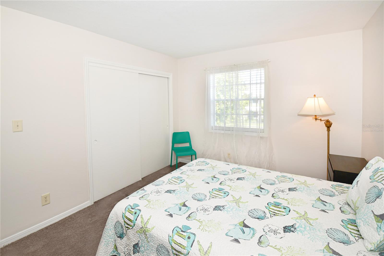 Image 19 of 53 For 204 Pompano Drive Se D