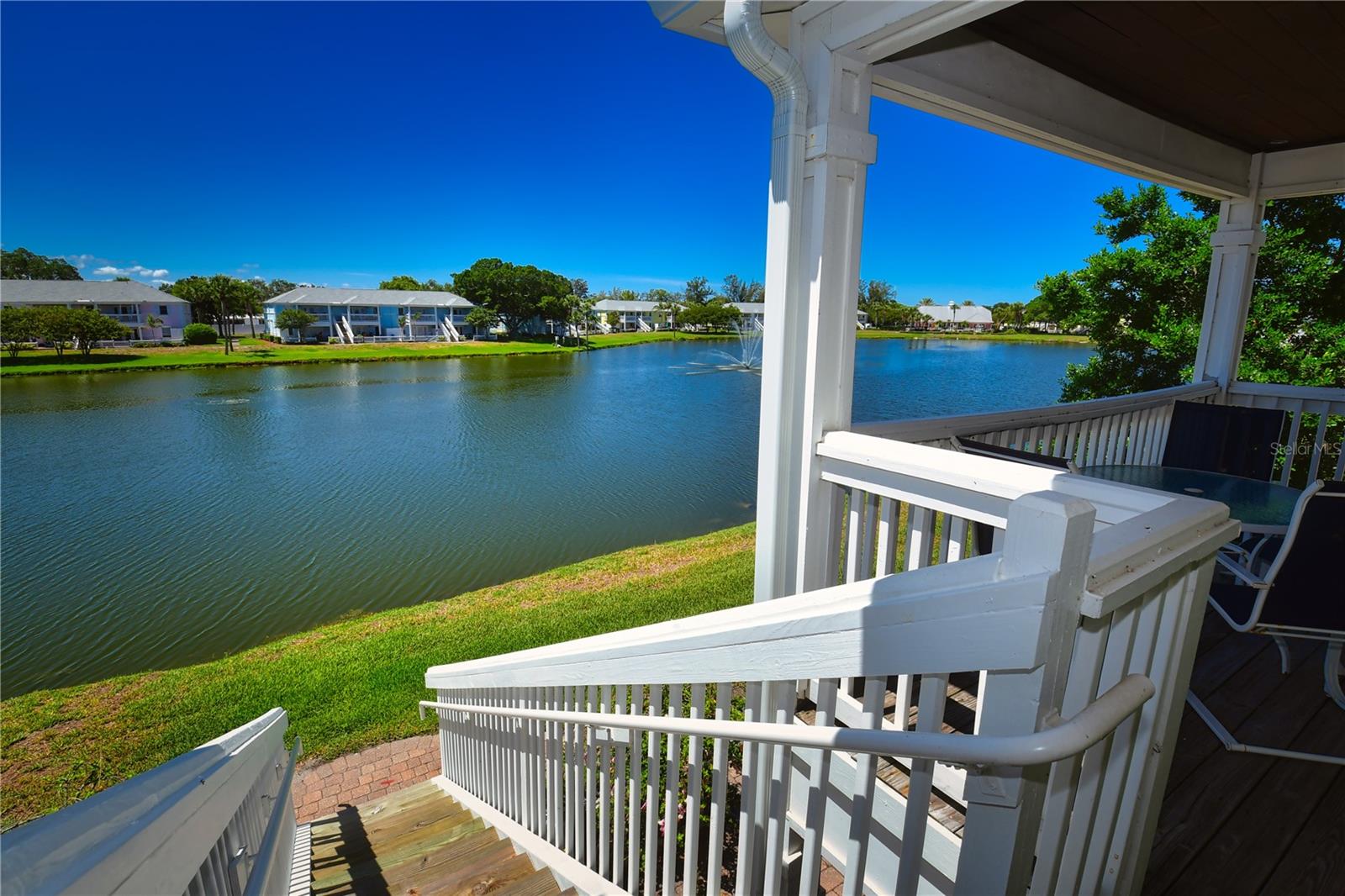 Image 31 of 53 For 204 Pompano Drive Se D