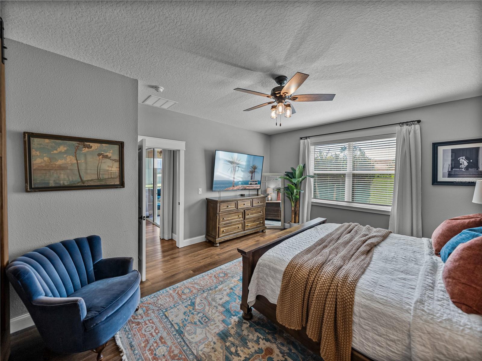 Image 25 of 69 For 12492 Eastpointe Drive