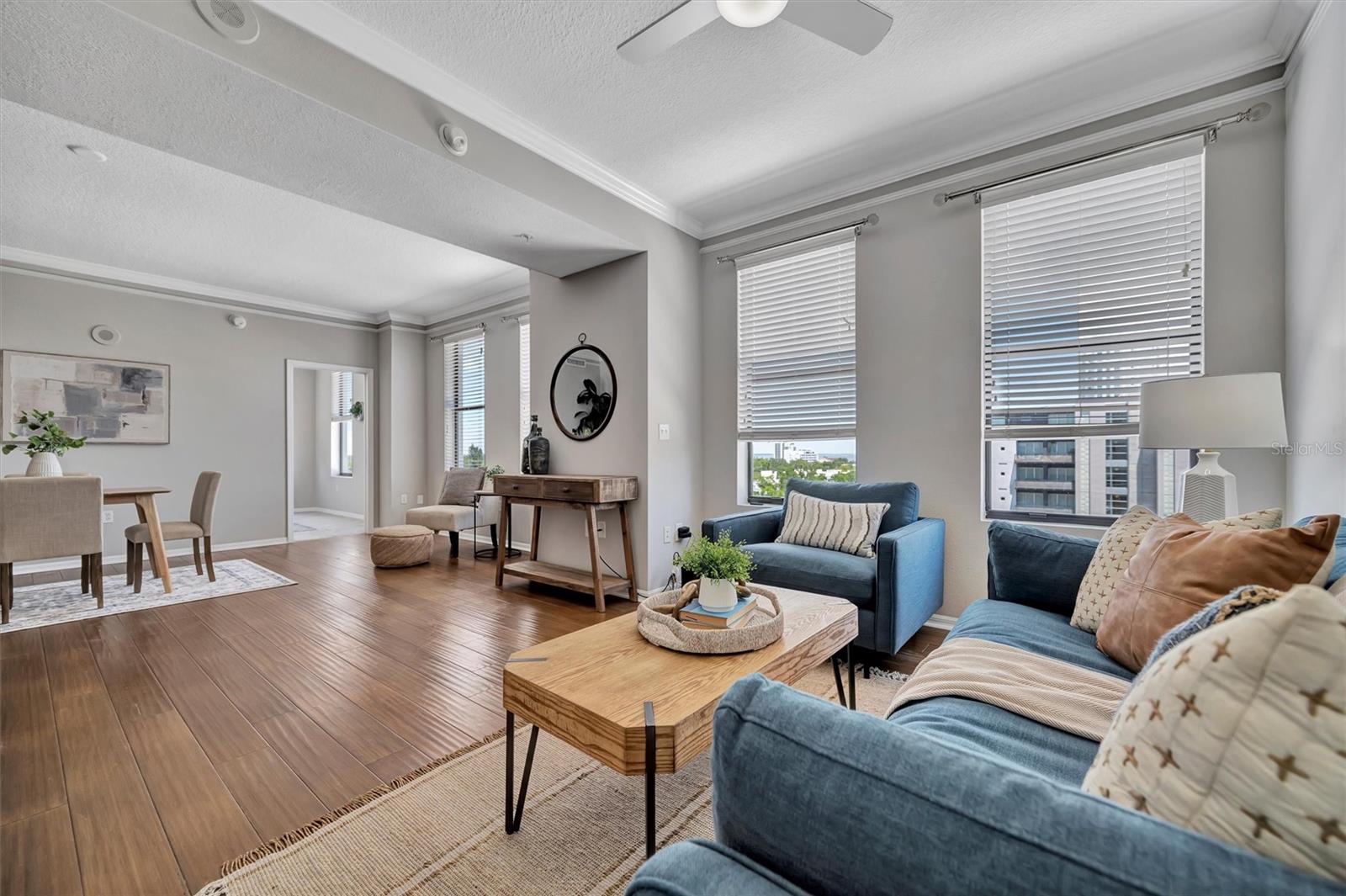 Image 10 of 39 For 226 5th Avenue N 605
