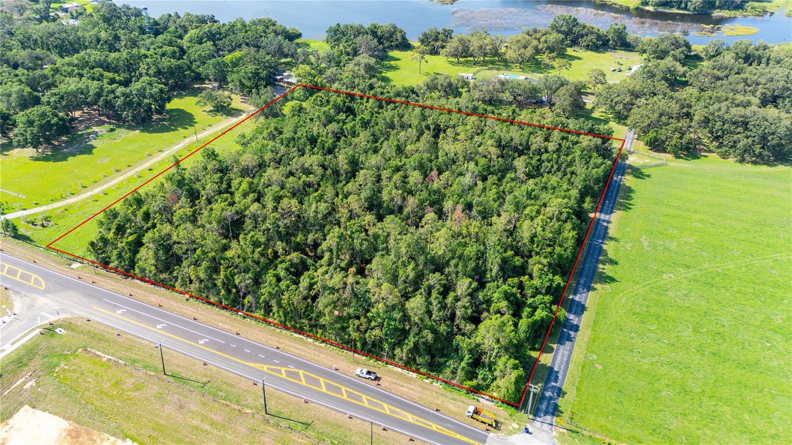 Listing photo id 0 for 36126 Saint Joe Road