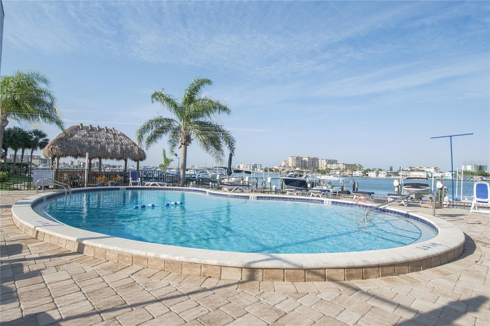 Image 37 of 62 For 660 Island Way #206  206