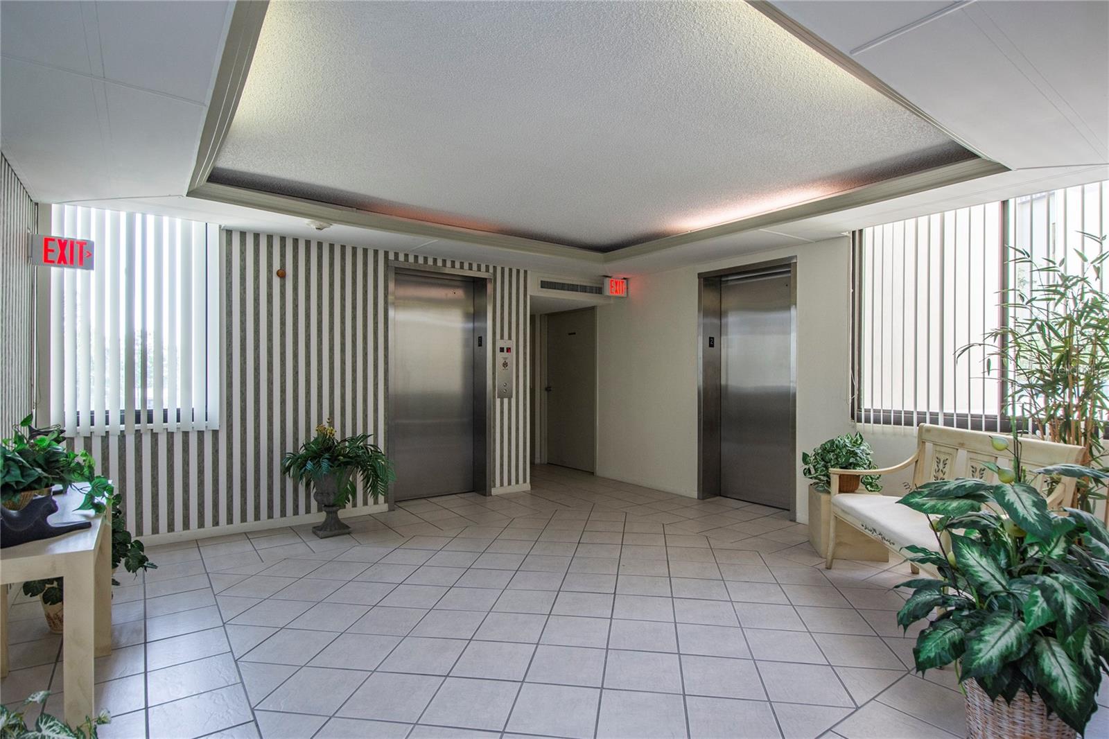 Image 52 of 62 For 660 Island Way #206  206