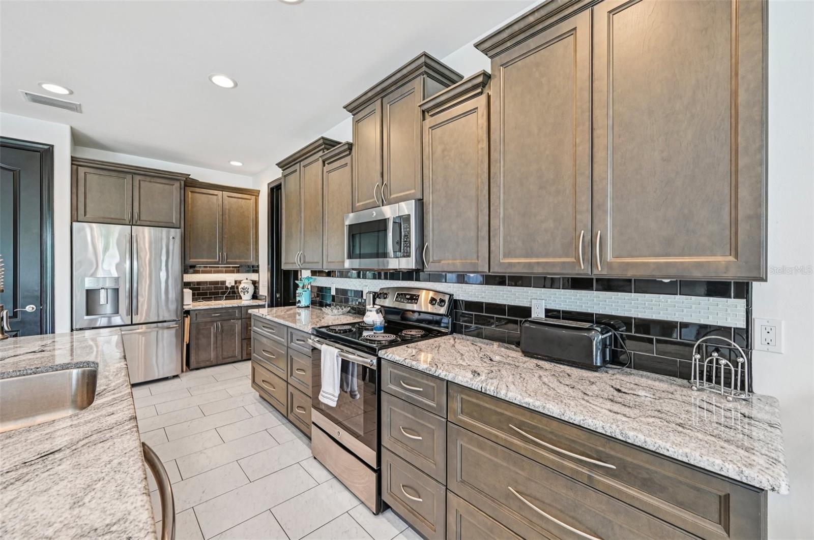 Image 11 of 36 For 200 Eppinger Drive