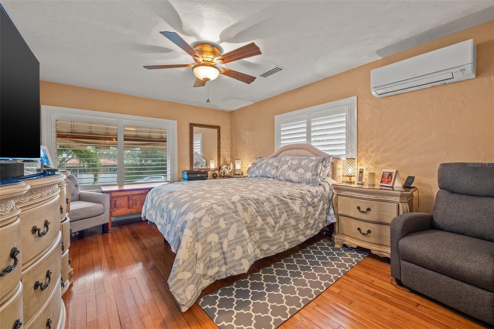 Image 20 of 38 For 243 Snell Isle Boulevard Ne