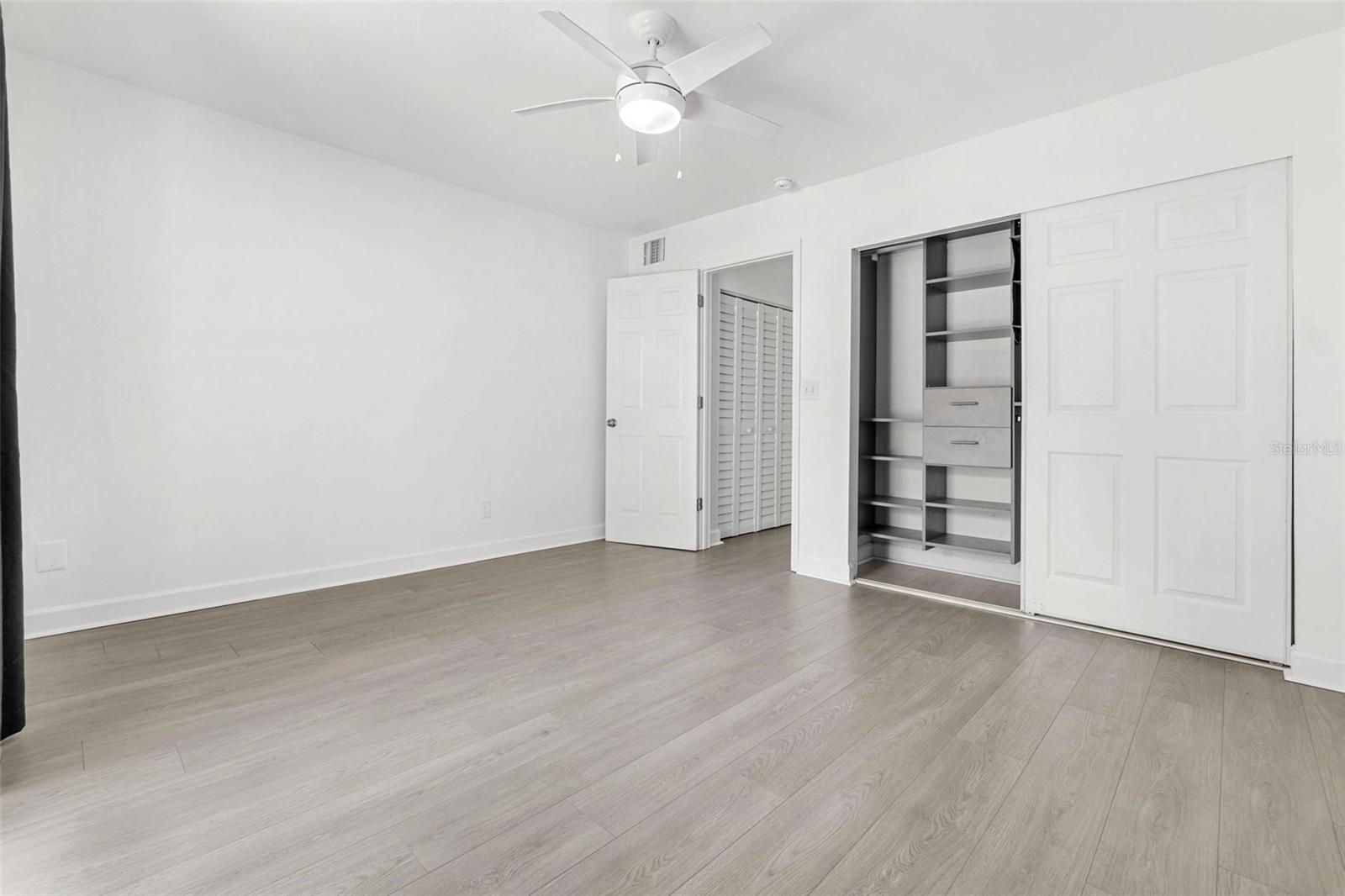 Image 10 of 15 For 3206 Azeele Street 120
