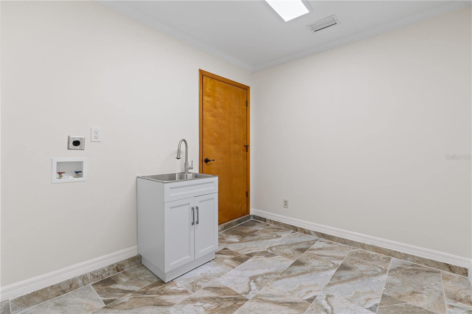 Image 46 of 62 For 6921 16th Street