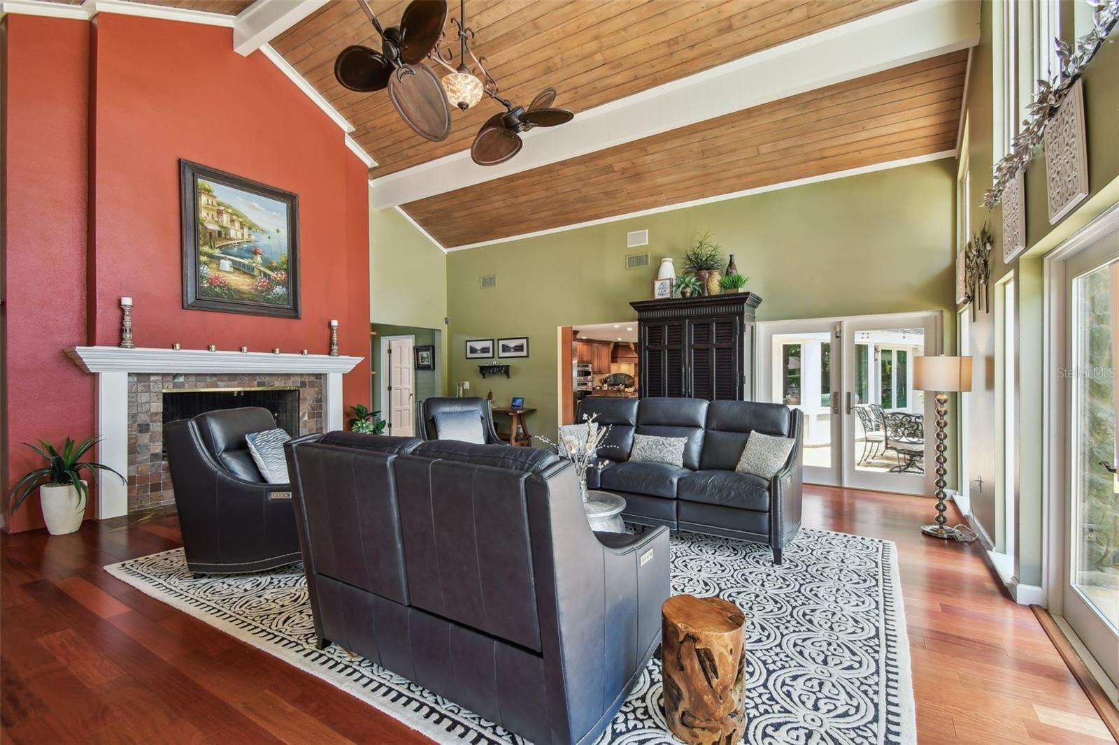 Image 16 of 100 For 16205 Sentry Woods Court