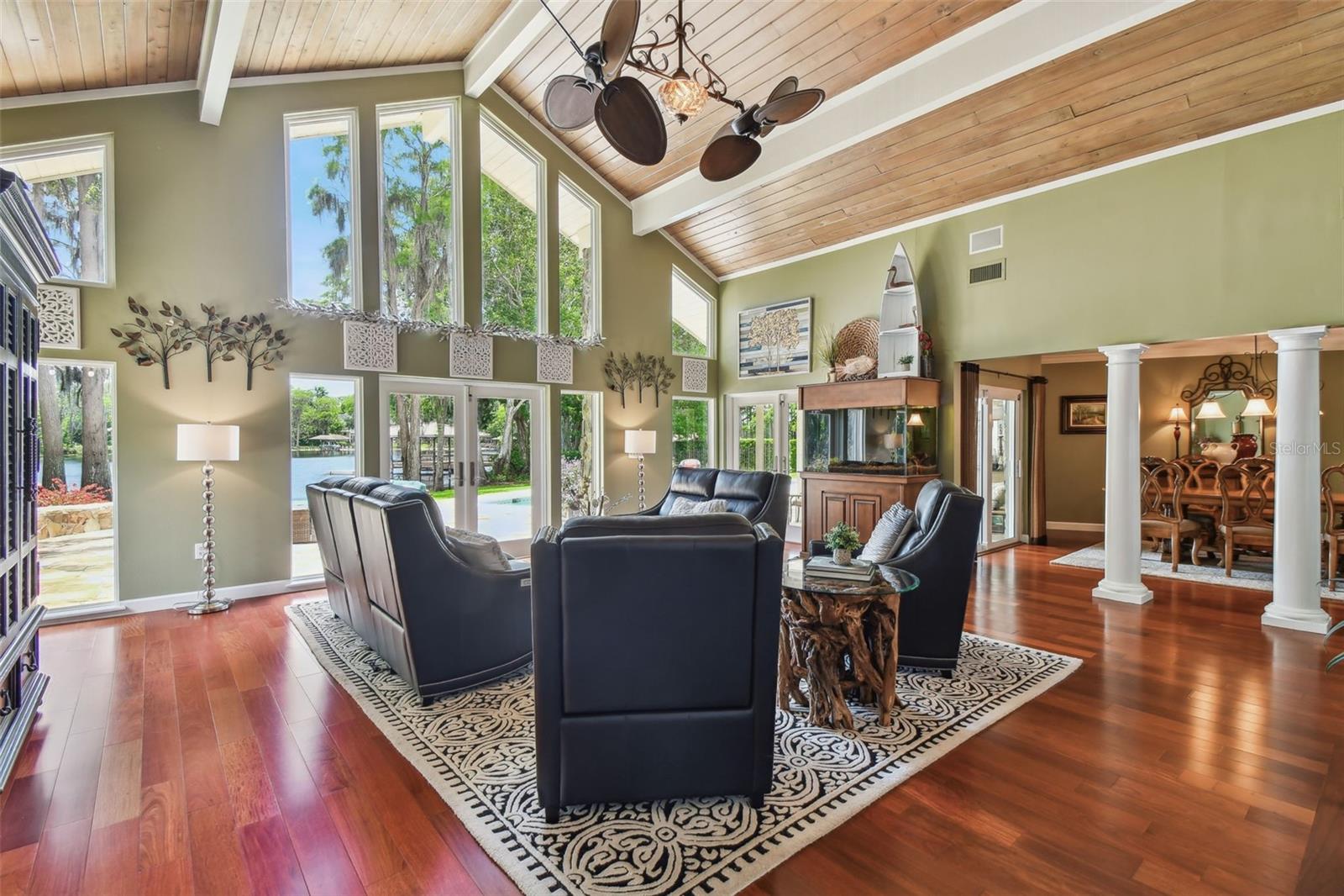 Image 31 of 100 For 16205 Sentry Woods Court