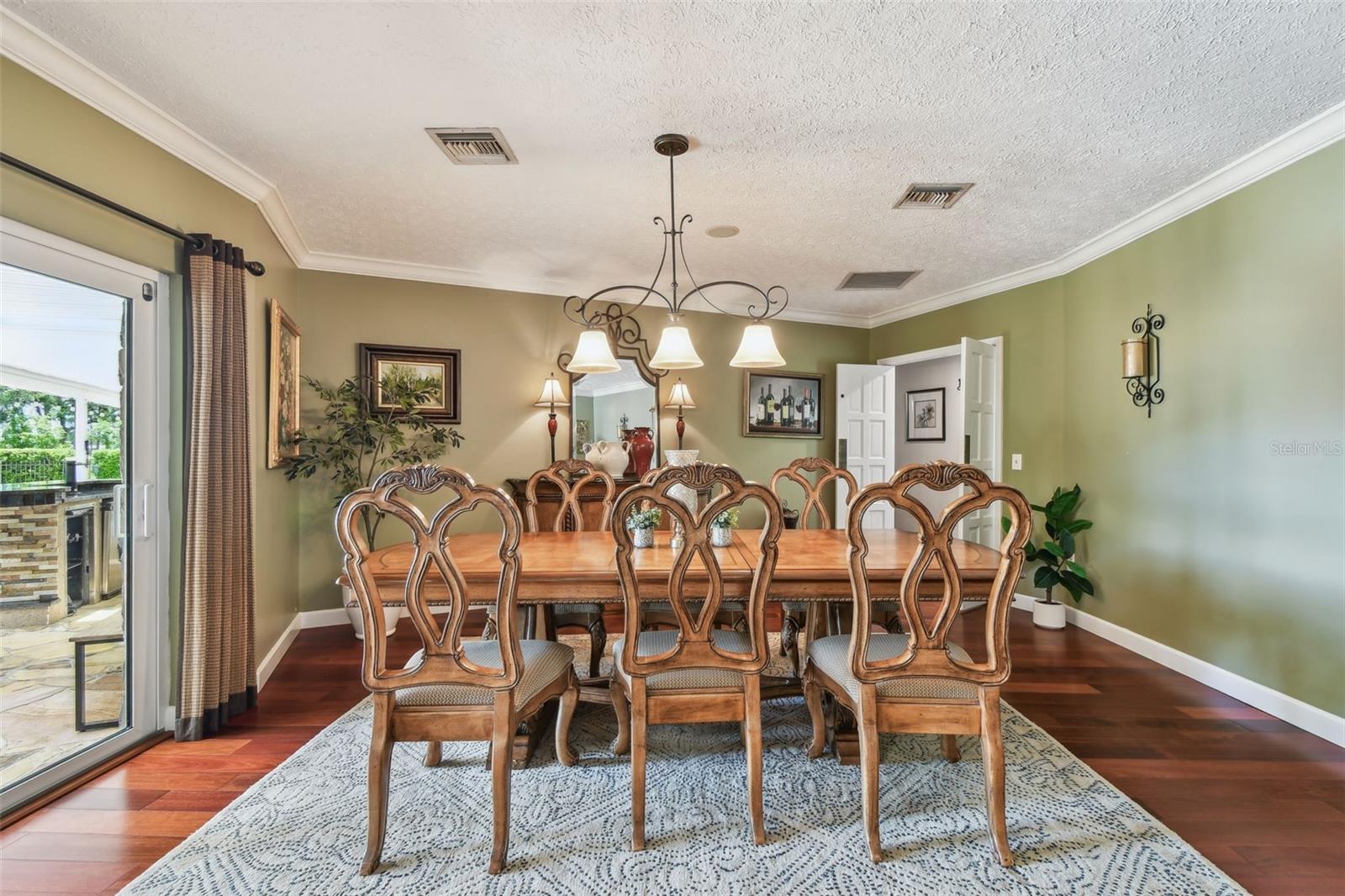 Image 33 of 100 For 16205 Sentry Woods Court