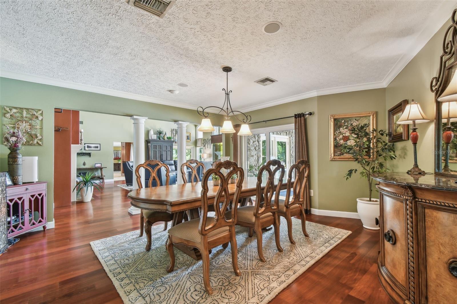 Image 34 of 100 For 16205 Sentry Woods Court