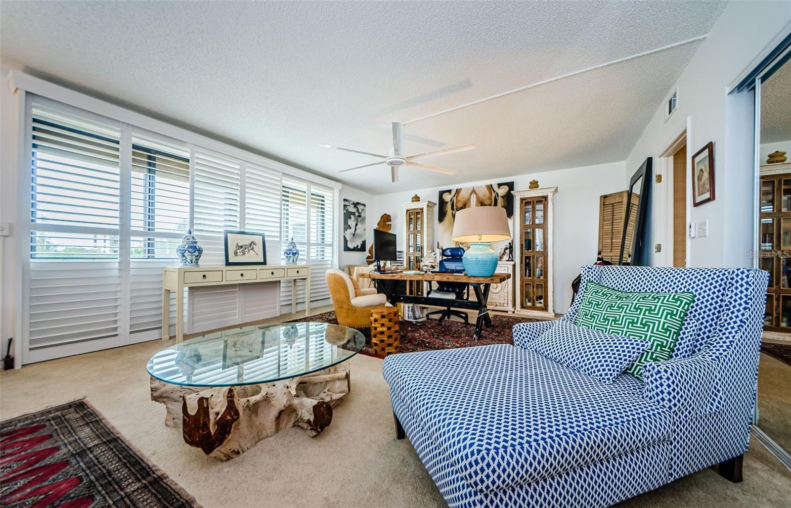Image 28 of 42 For 150 Belleview Boulevard 403