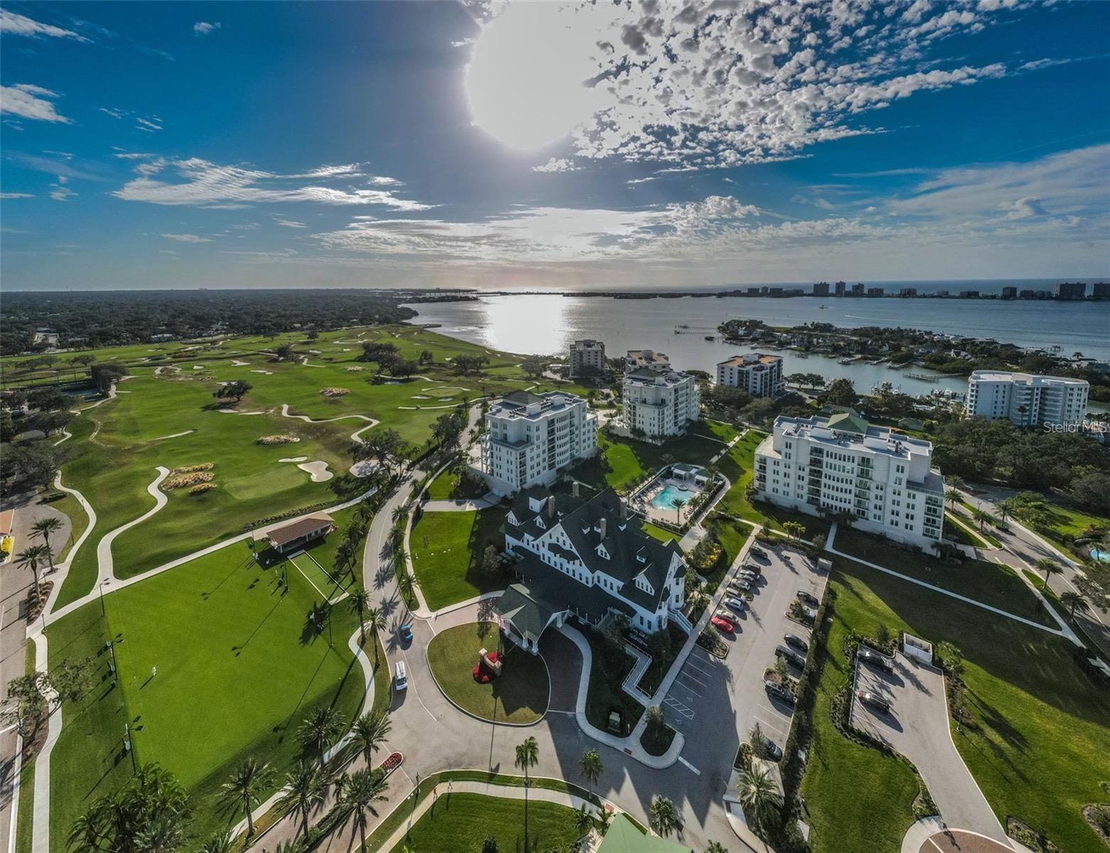 Image 39 of 42 For 150 Belleview Boulevard 403