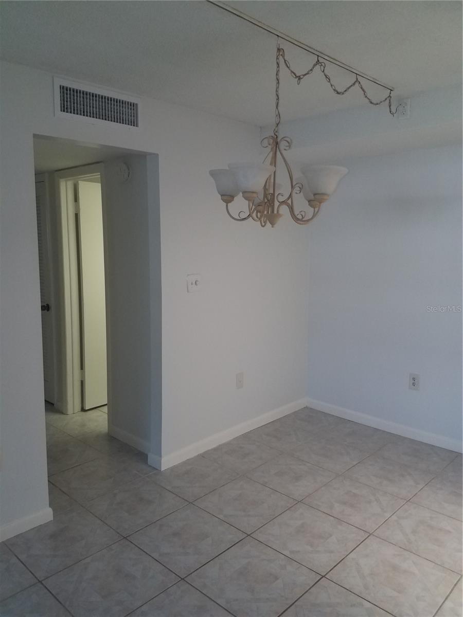 Image 4 of 29 For 4854 Marine Parkway 103
