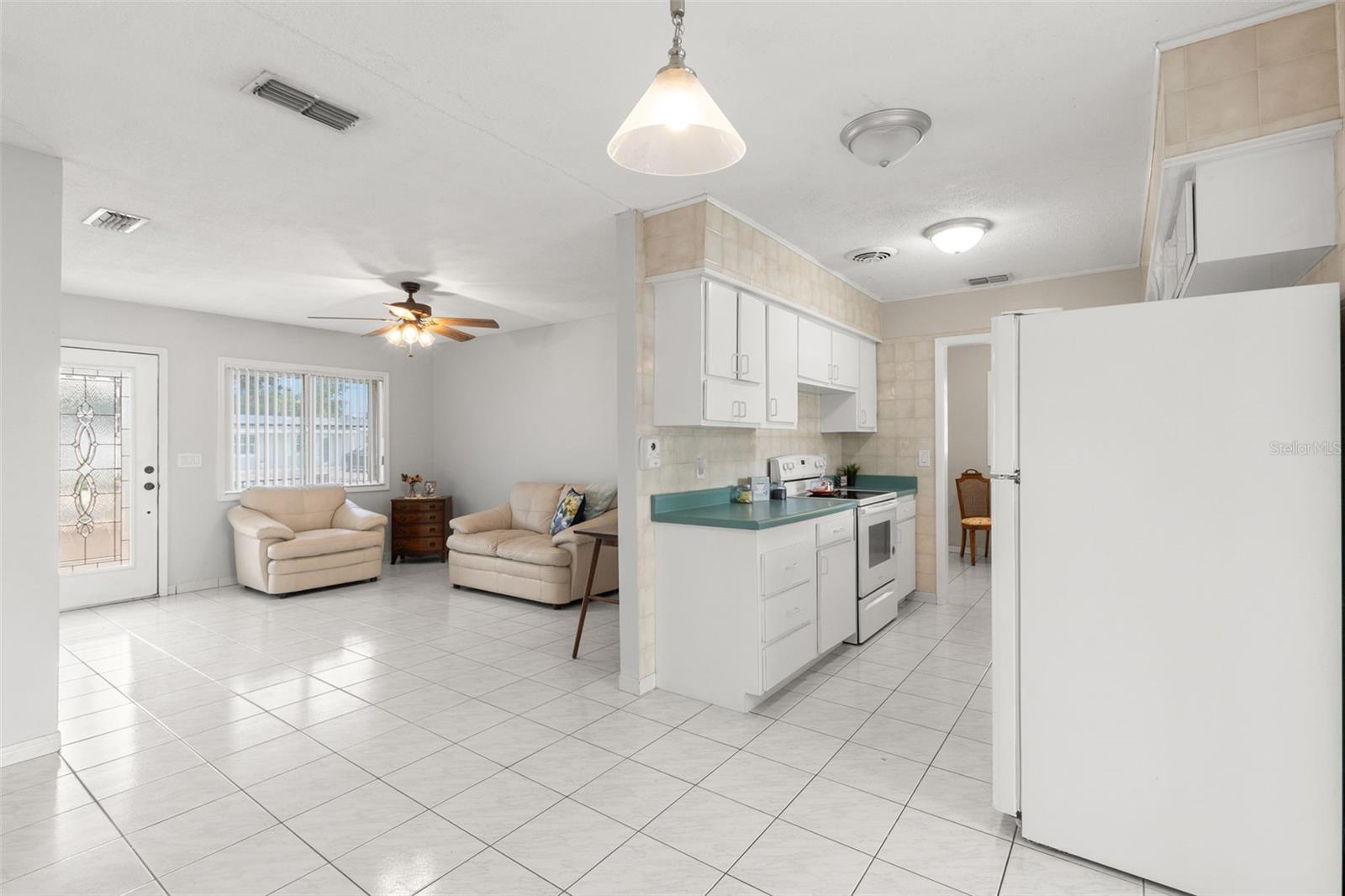 Image 10 of 35 For 4414 Hanna Avenue