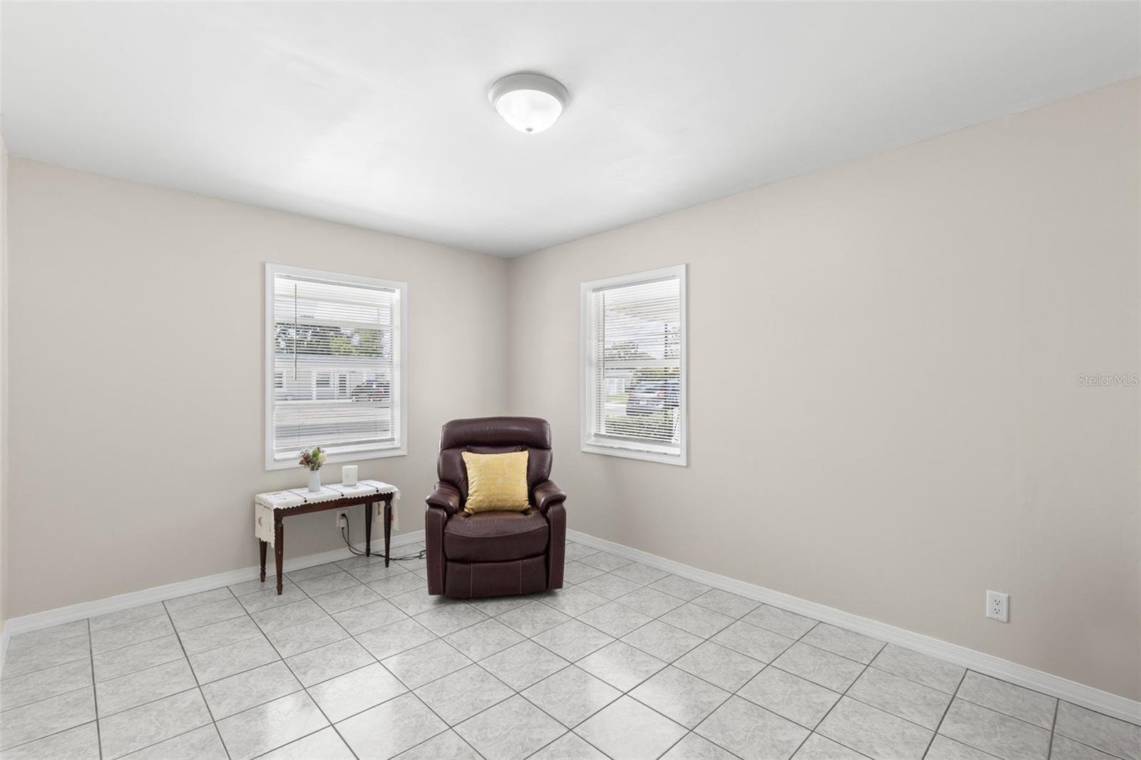 Image 16 of 35 For 4414 Hanna Avenue