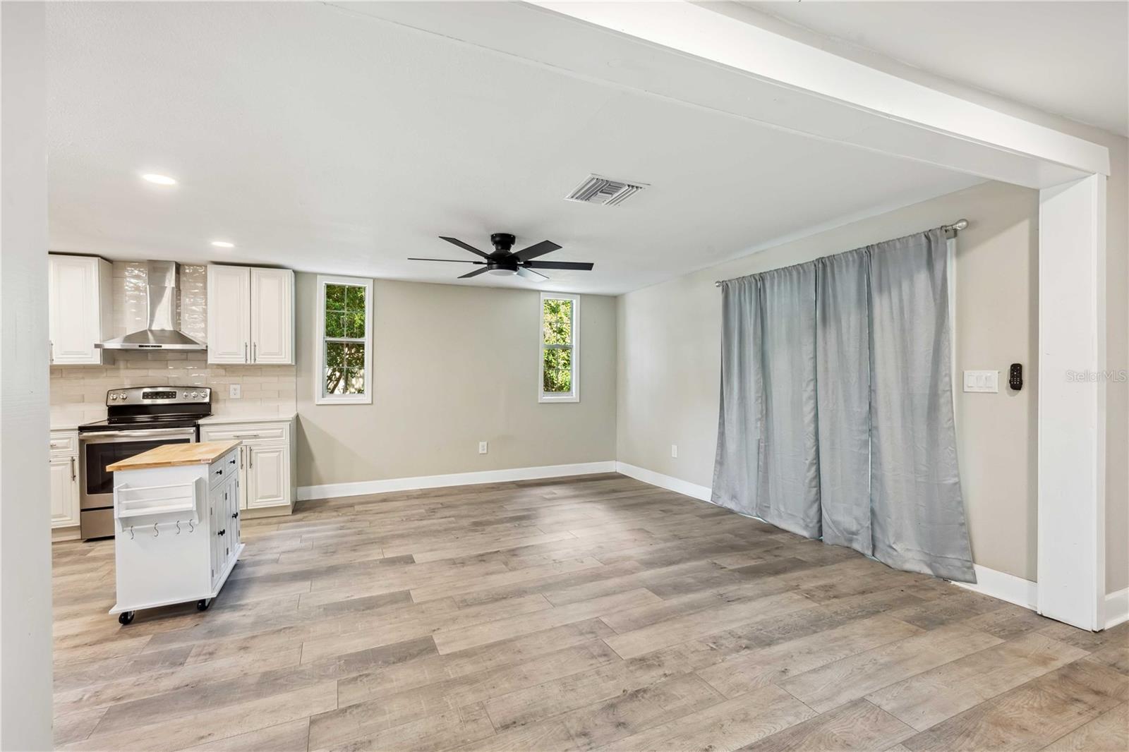Image 10 of 37 For 44912 Lacoochee Claysink Road