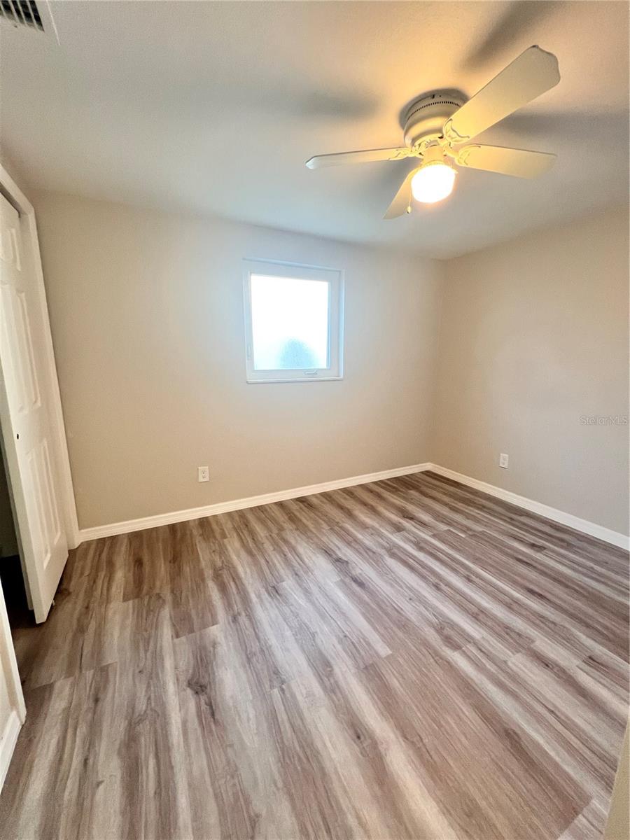 Image 16 of 21 For 3924 Headsail Drive