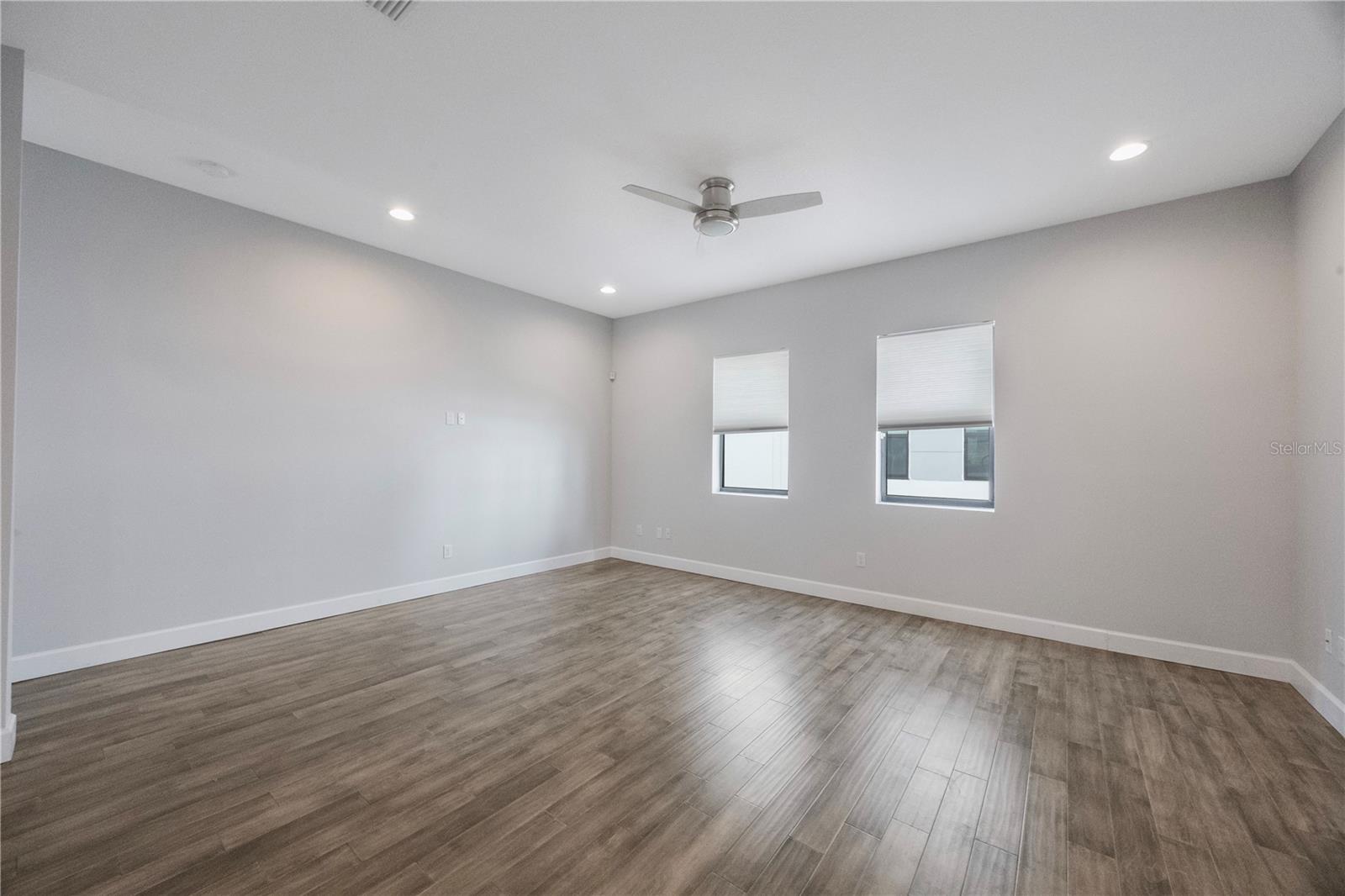 Image 41 of 49 For 1330 Gray Street 5