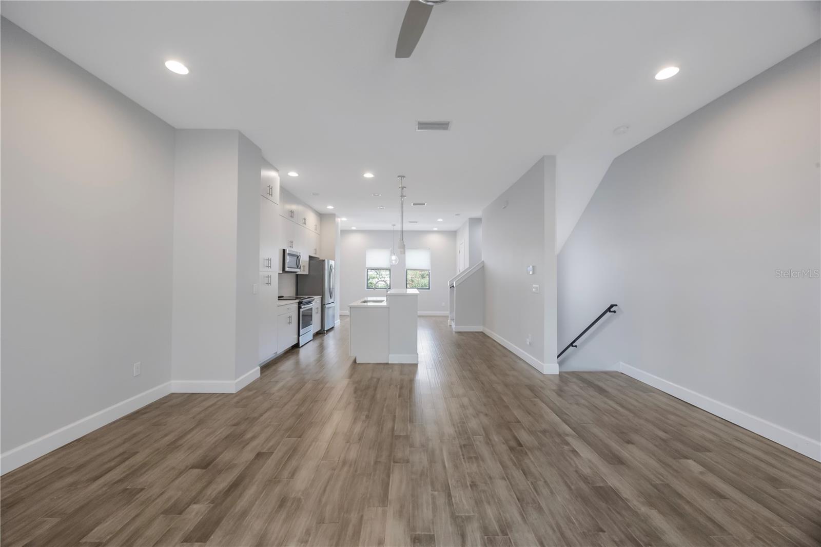 Image 43 of 49 For 1330 Gray Street 5