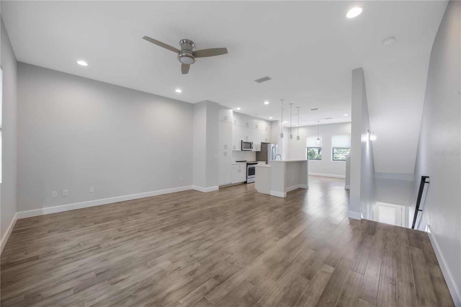 Image 44 of 49 For 1330 Gray Street 5