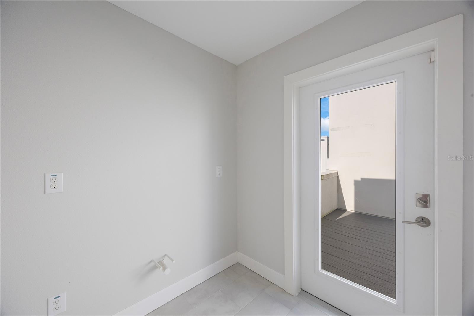 Image 45 of 49 For 1330 Gray Street 5