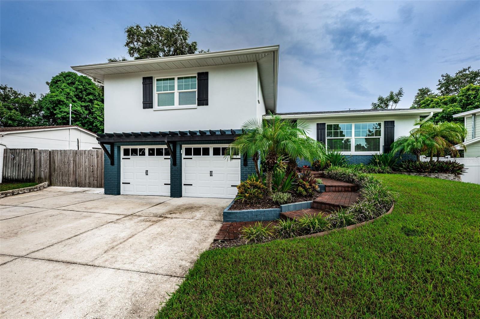 Details for 13548 Bellewood Avenue, SEMINOLE, FL 33776